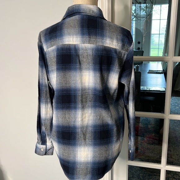 OLD NAVY flannel button-down, blue/white size S - Picture 4 of 9